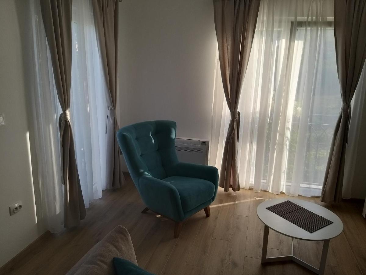 Petivat Gardensアパートメント エクステリア 写真